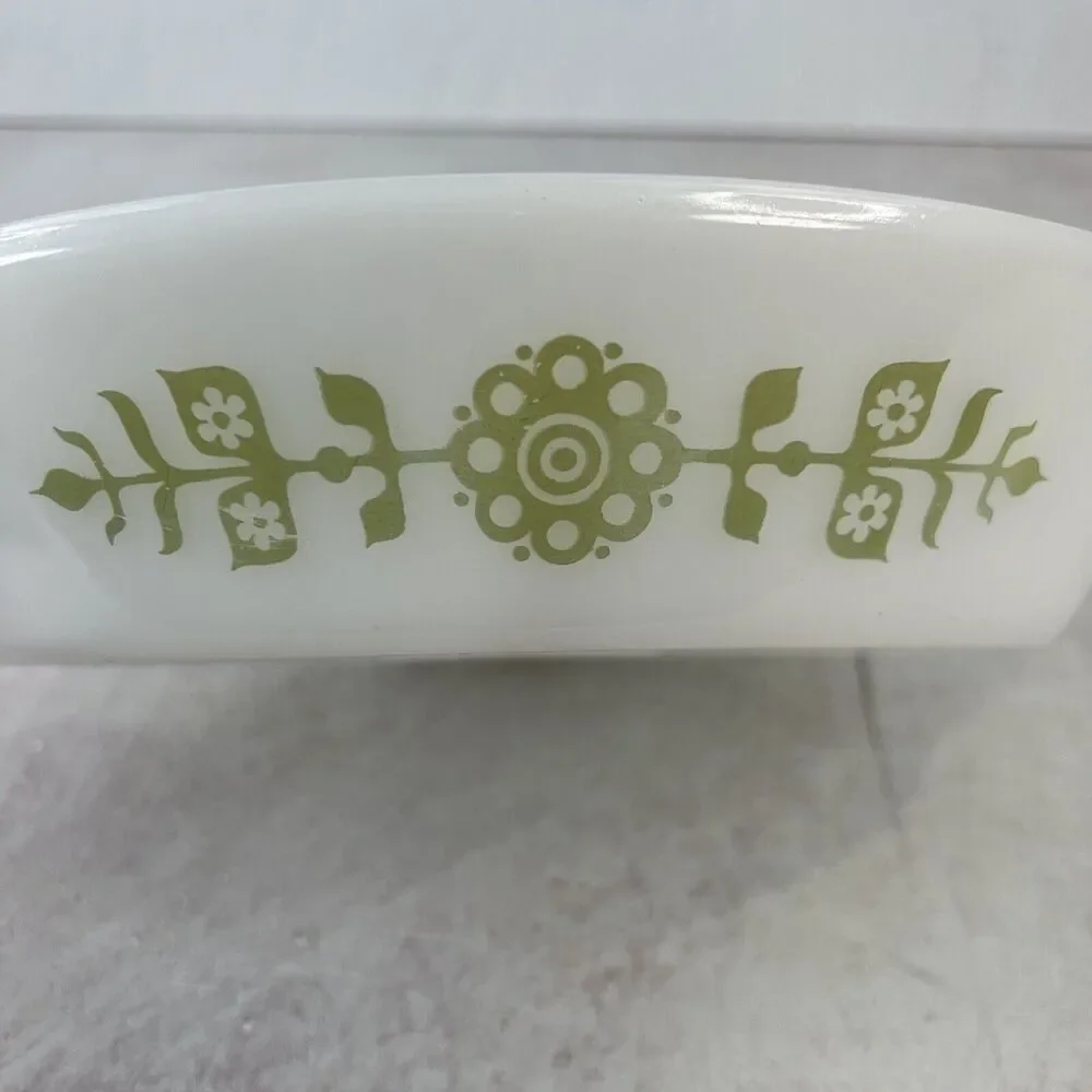Vintage GlassBake Green Daisy Divided‎ Casserole Dish Milk Glass 12”